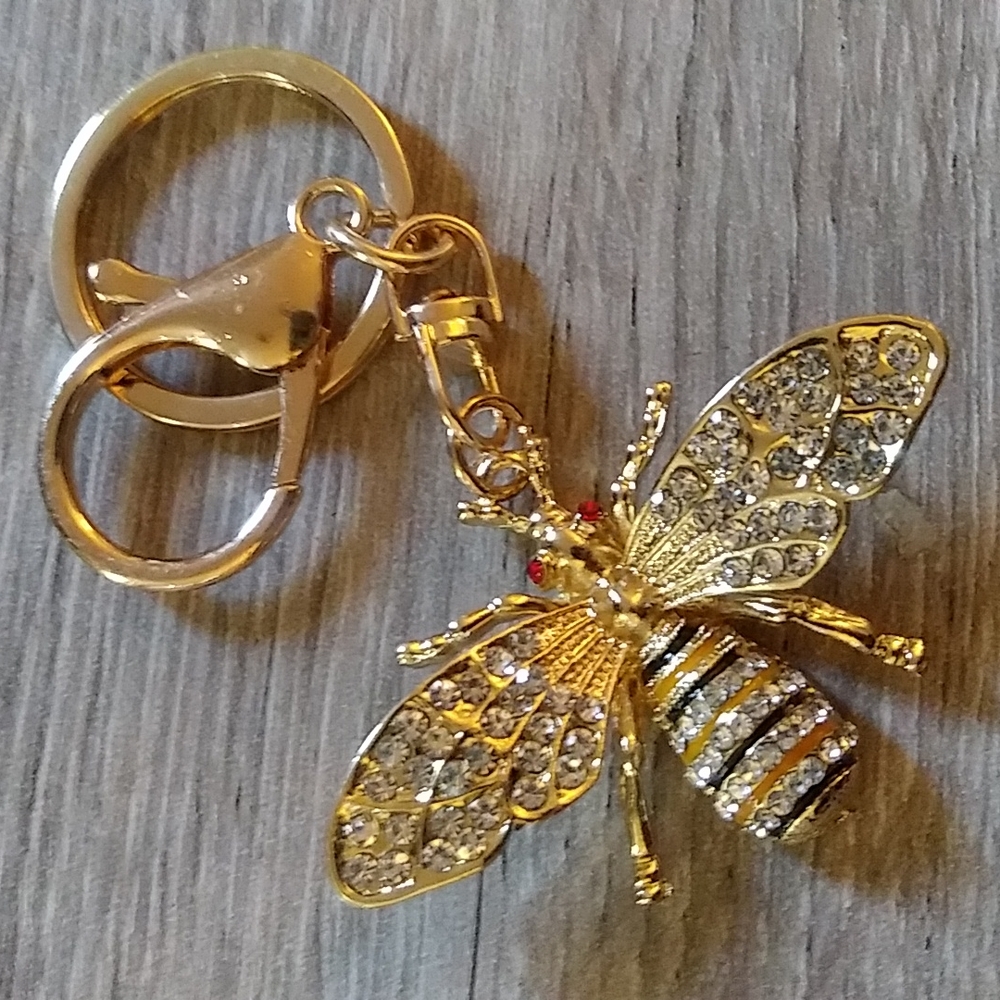 Bee keychain pursecharm